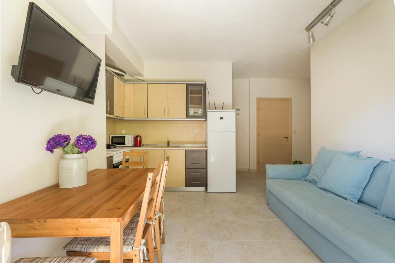 Siviri Forest View Apartment Екстериор снимка