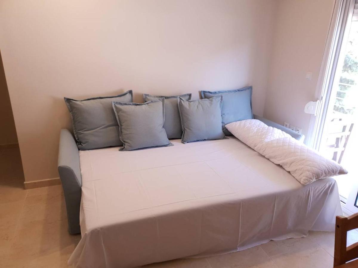 Siviri Forest View Apartment Екстериор снимка